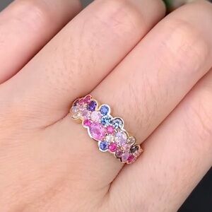 10k solid gold, silky sapphire cluster ring, size 7